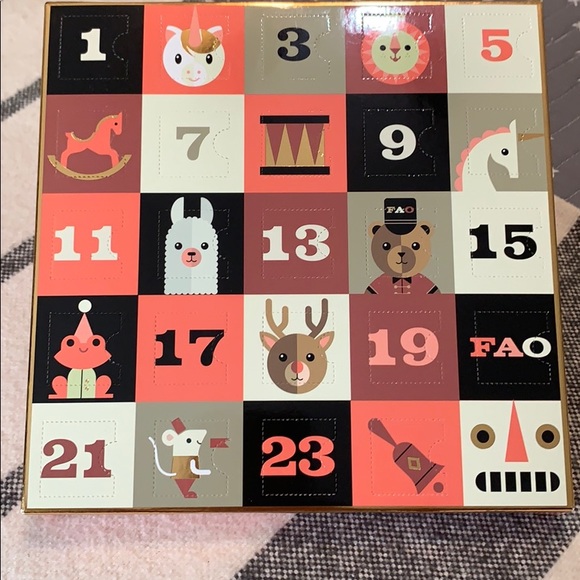 Last one! New Earring  Advent Calendar - Picture 4 of 4